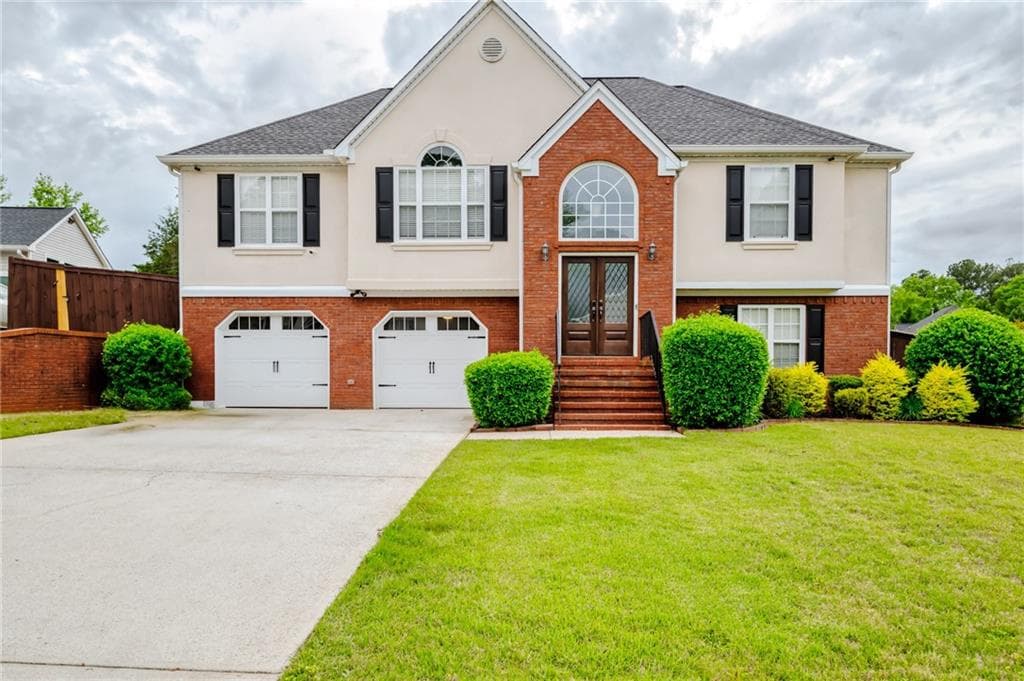 4 bedroom, 3 bathroom single family residence sold at 5642 Garrett Knolls, Powder Springs, GA 30127