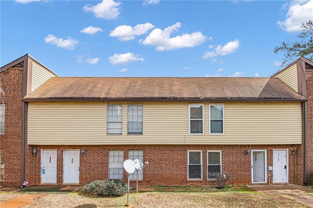 2 bedroom, 2 bathroom, 1,218 sq ft townhouse sold at 3162 Citrus Court, Decatur, GA 30034