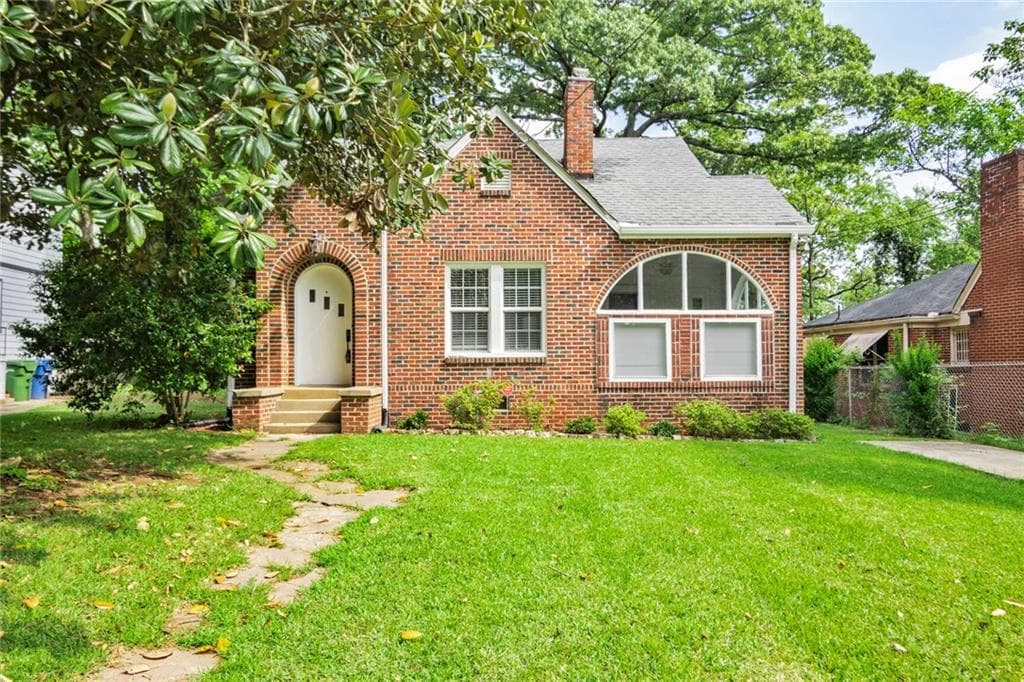 2 bedroom, 1 bathroom, 1,372 sq ft single family residence sold at 949 Hope Drive, Atlanta, GA 30310