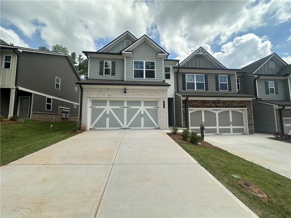 5635 Chickory Drive 122, Flowery Branch, GA 30542 — most recent listing photo