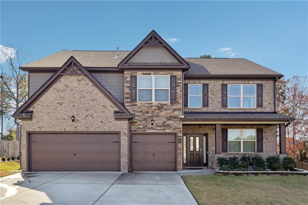 5 bedroom, 5 bathroom, 3,722 sq ft single family residence sold at 3373 Shoals Ridge Drive, Dacula, GA 30019