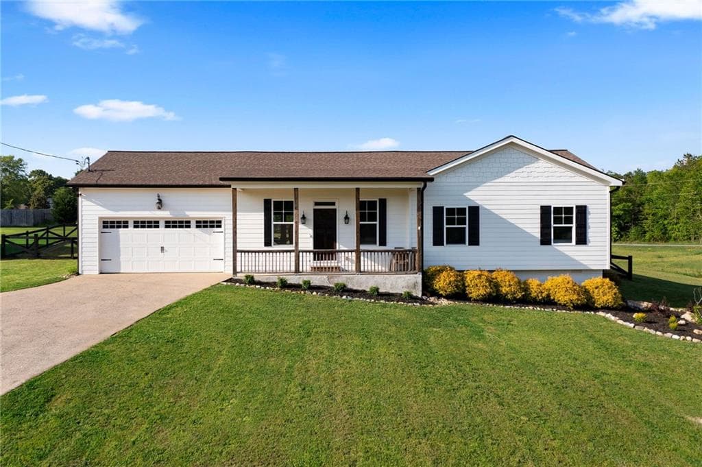 3 bedroom, 3 bathroom single family residence sold at 275 Crowe Springs Road, Cartersville, GA 30121