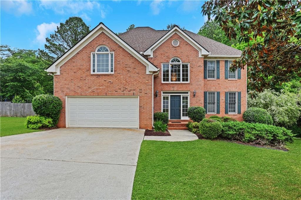 5 bedroom, 4 bathroom single family residence sold at 5435 Vicarage Walk, Alpharetta, GA 30005