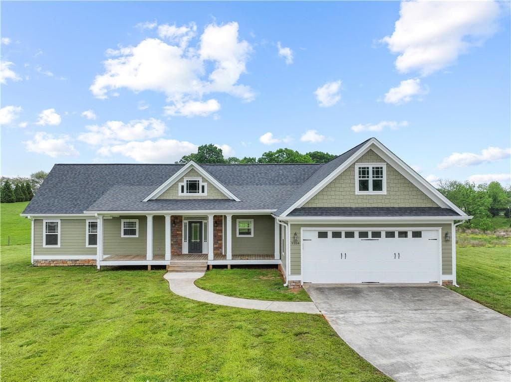7 bedroom, 3 bathroom single family residence sold at 9204 Skitts Mountain Drive, Lula, GA 30554