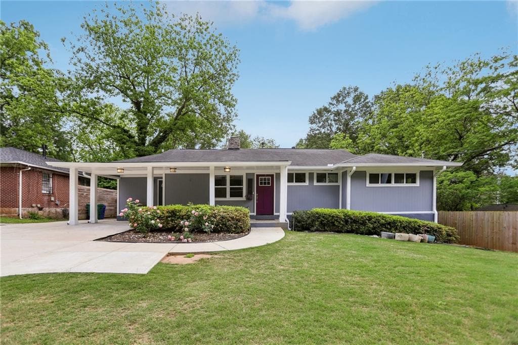 5 bedroom, 3 bathroom single family residence sold at 1281 Snapfinger Road, Decatur, GA 30032