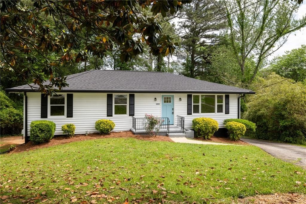 4 bedroom, 3 bathroom single family residence sold at 2834 Vicksburg Court, Decatur, GA 30034