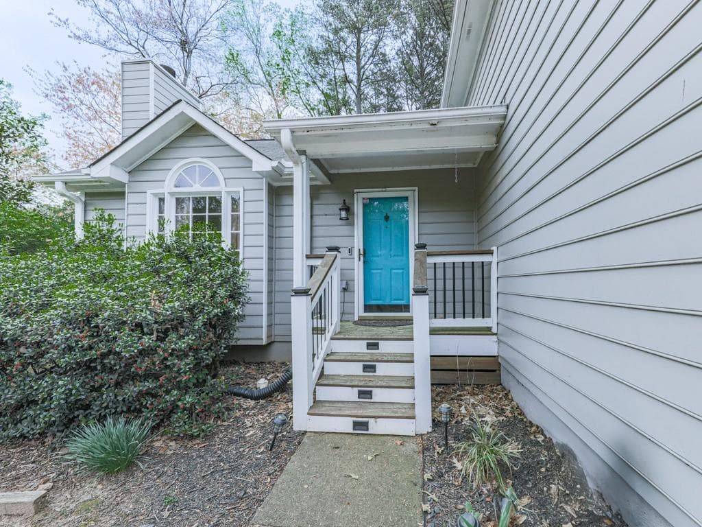 3 bedroom, 2 bathroom single family residence sold at 3623 Spring Meadow Court, Acworth, GA 30101