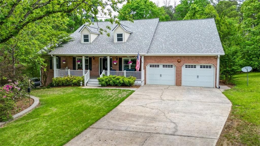 5 bedroom, 4 bathroom single family residence sold at 132 Picketts Creek Drive, Acworth, GA 30101