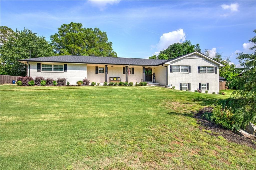 118 Arrowhead Drive, Cartersville, GA 30120 — most recent listing photo