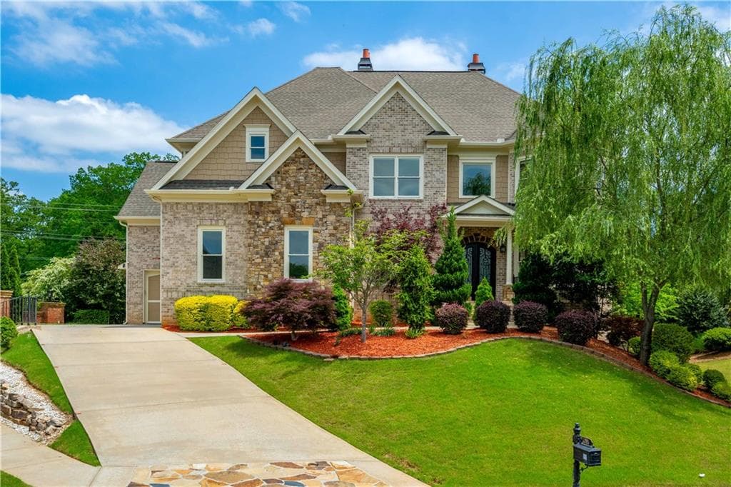 7 bedroom, 6 bathroom single family residence sold at 5395 Lacosta Lane, Alpharetta, GA 30022