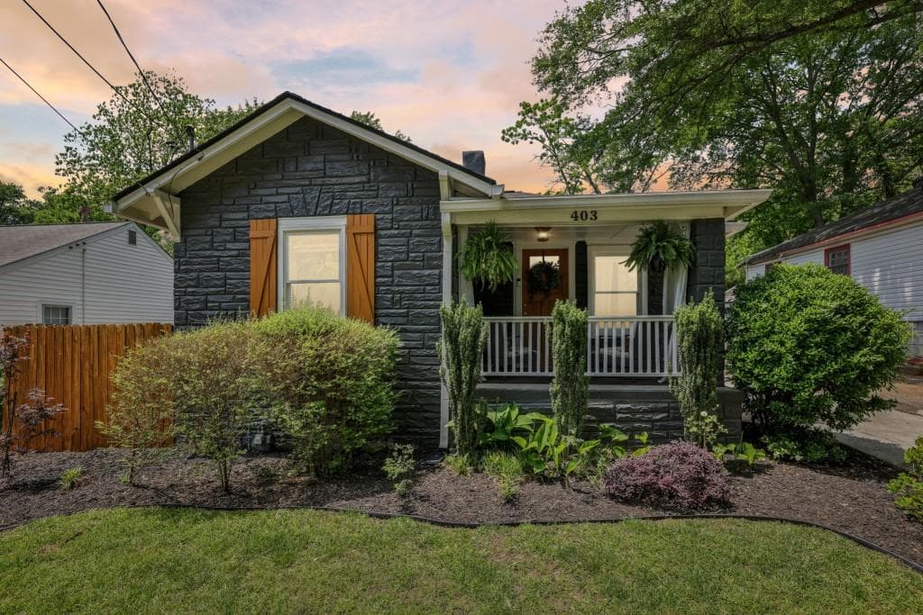 3 bedroom, 2 bathroom single family residence sold at 403 Blake Avenue, Atlanta, GA 30316