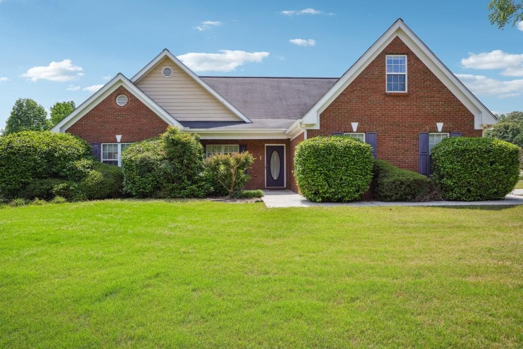3 bedroom, 2 bathroom single family residence sold at 538 First Street, Lawrenceville, GA 30046