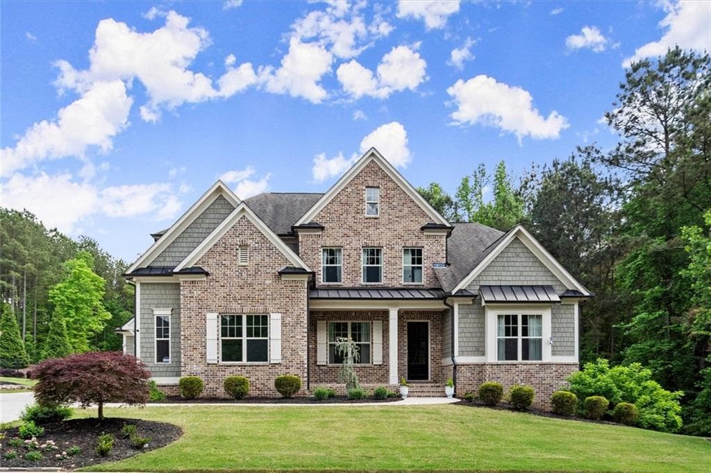 5 bedroom, 5 bathroom single family residence sold at 738 Creekside Bend, Alpharetta, GA 30004