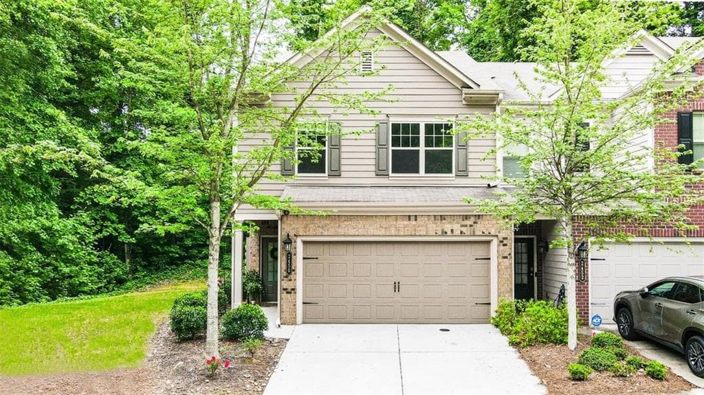 3 bedroom, 3 bathroom townhouse sold at 2450 Norwood Park Crossing, Atlanta, GA 30340