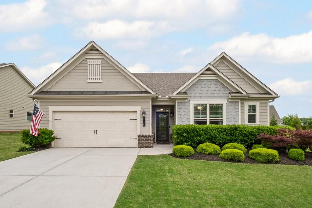 3 bedroom, 2 bathroom, 2,037 sq ft single family residence sold at 5775 Stellata Circle, Cumming, GA 30028