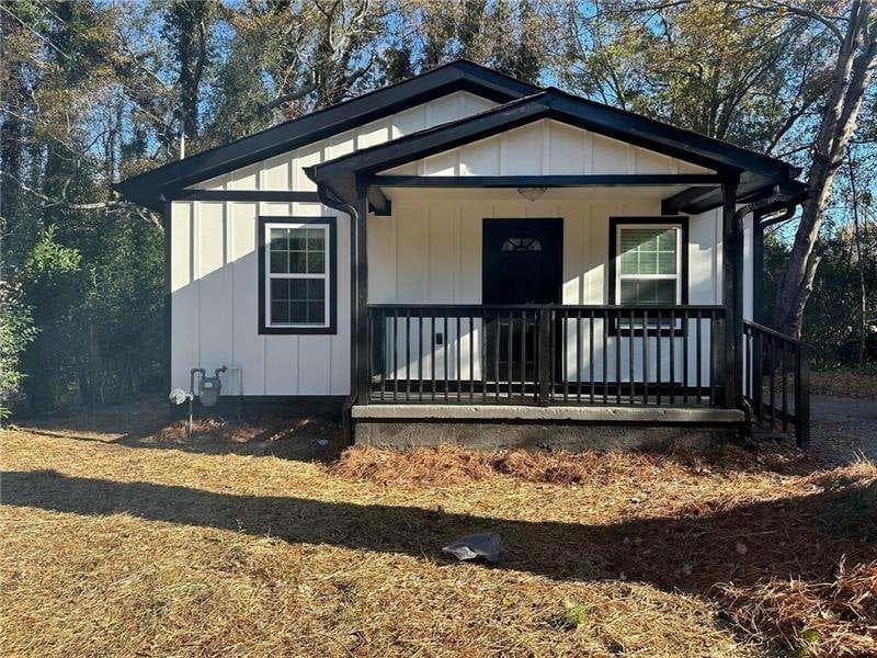 2 bedroom, 1 bathroom single family residence sold at 52 Scott Street, Toccoa, GA 30577