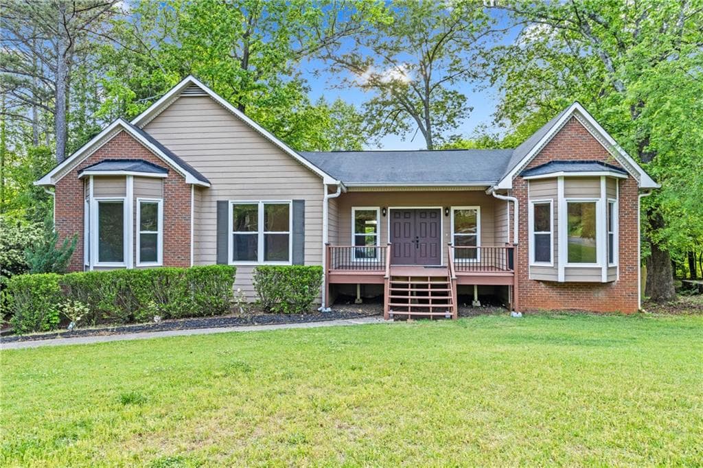 4 bedroom, 3 bathroom, 2,381 sq ft single family residence sold at 4805 Forest Way Court, Marietta, GA 30066