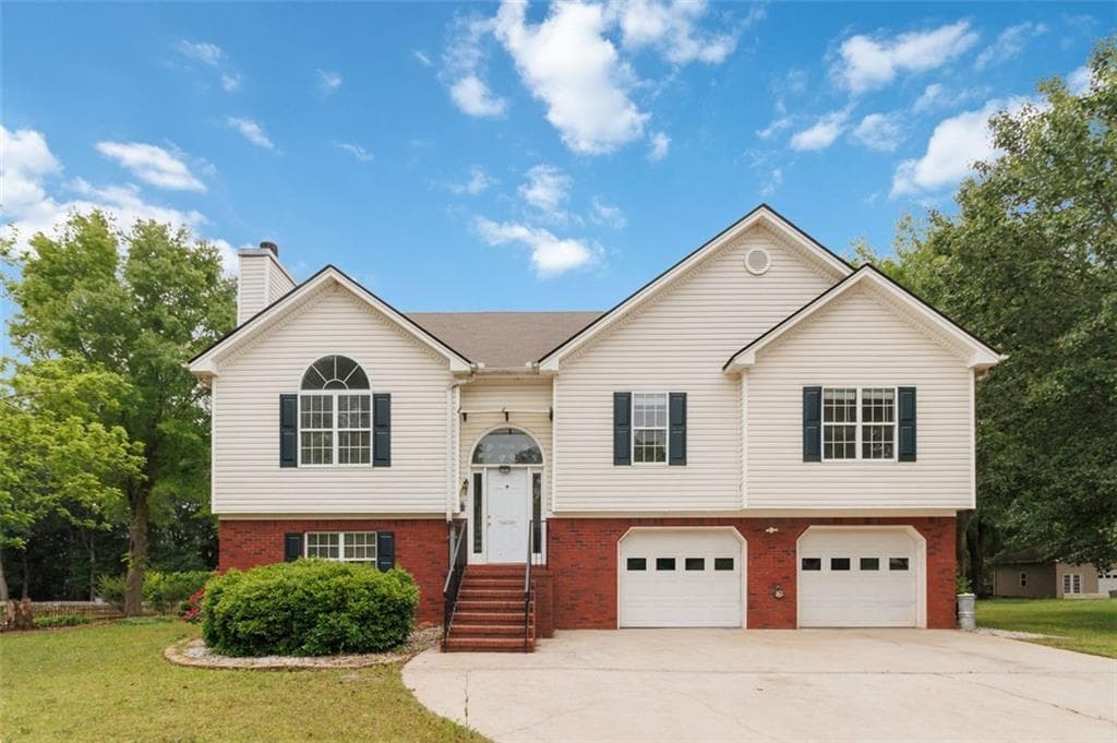 5 bedroom, 3 bathroom single family residence sold at 36 MCEVER Lane, Hoschton, GA 30548
