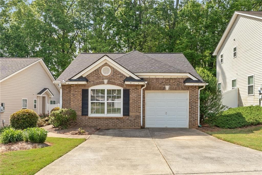 3 bedroom, 2 bathroom, 1,214 sq ft single family residence sold at 171 Nacoochee Way, Canton, GA 30114