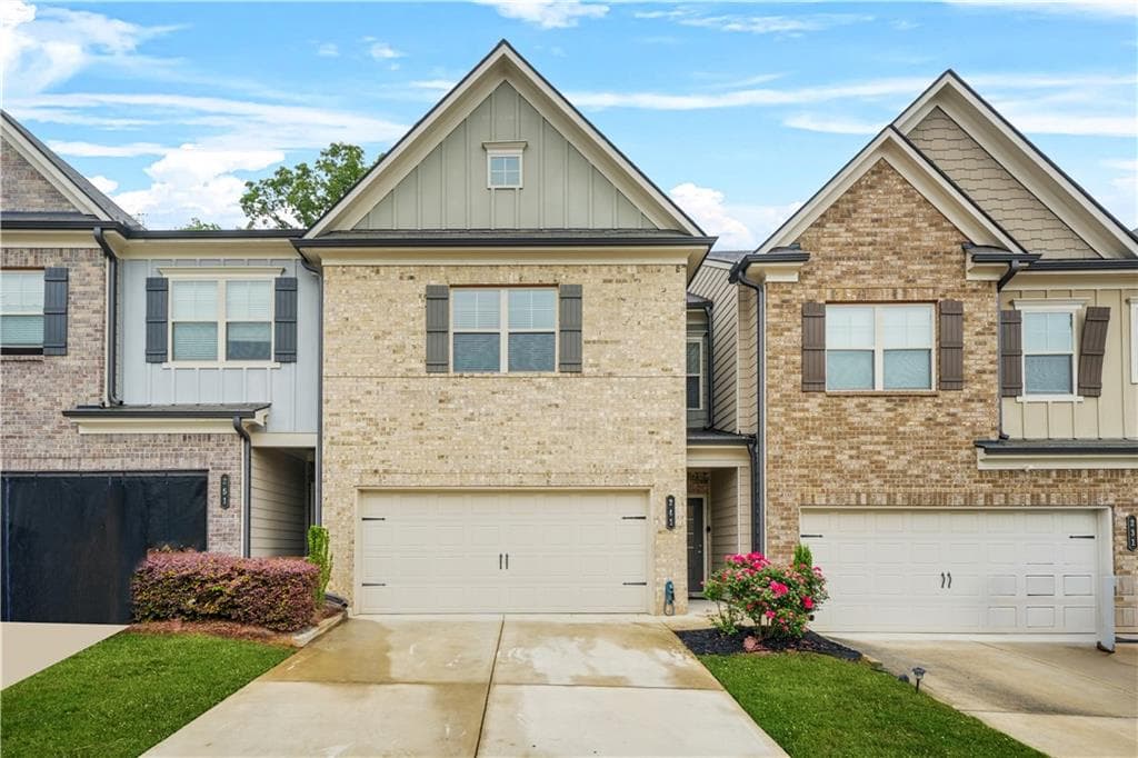 3 bedroom, 3 bathroom, 1,928 sq ft townhouse sold at 241 Irwell Path, Lawrenceville, GA 30044