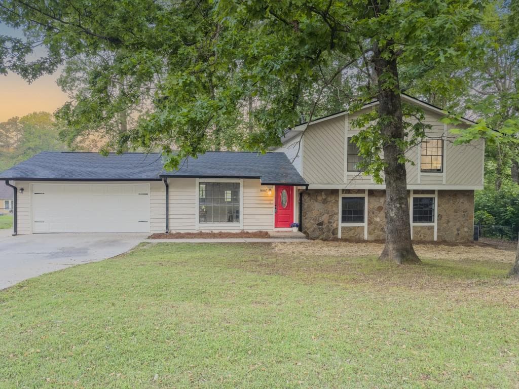 8007 Northcrest Drive, Jonesboro, GA 30238 — most recent listing photo