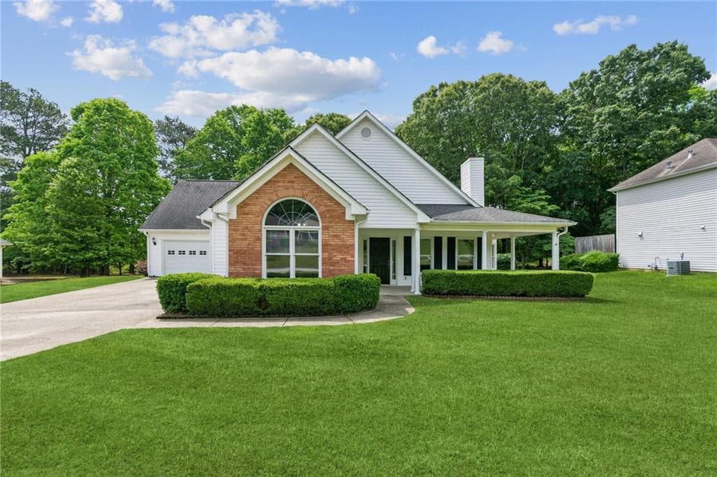 3 bedroom, 2 bathroom single family residence sold at 3935 Hamilton View Way, Dacula, GA 30019