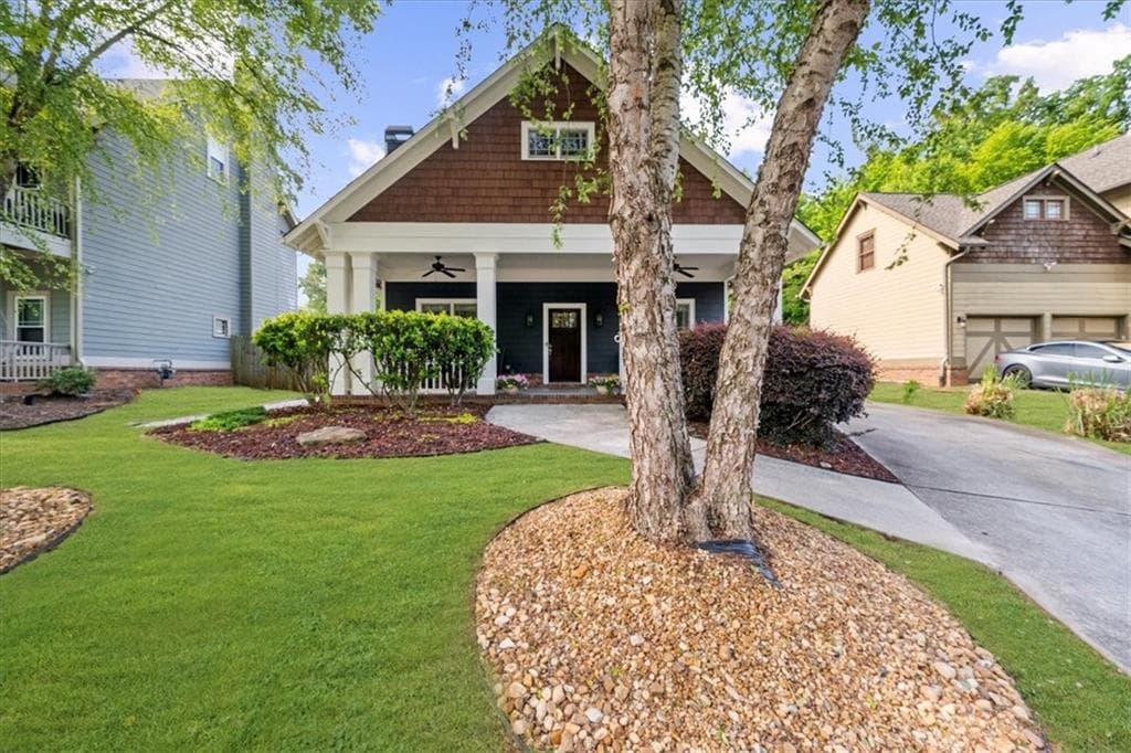 3 bedroom, 2 bathroom single family residence sold at 2407 Boulder Road, Atlanta, GA 30316