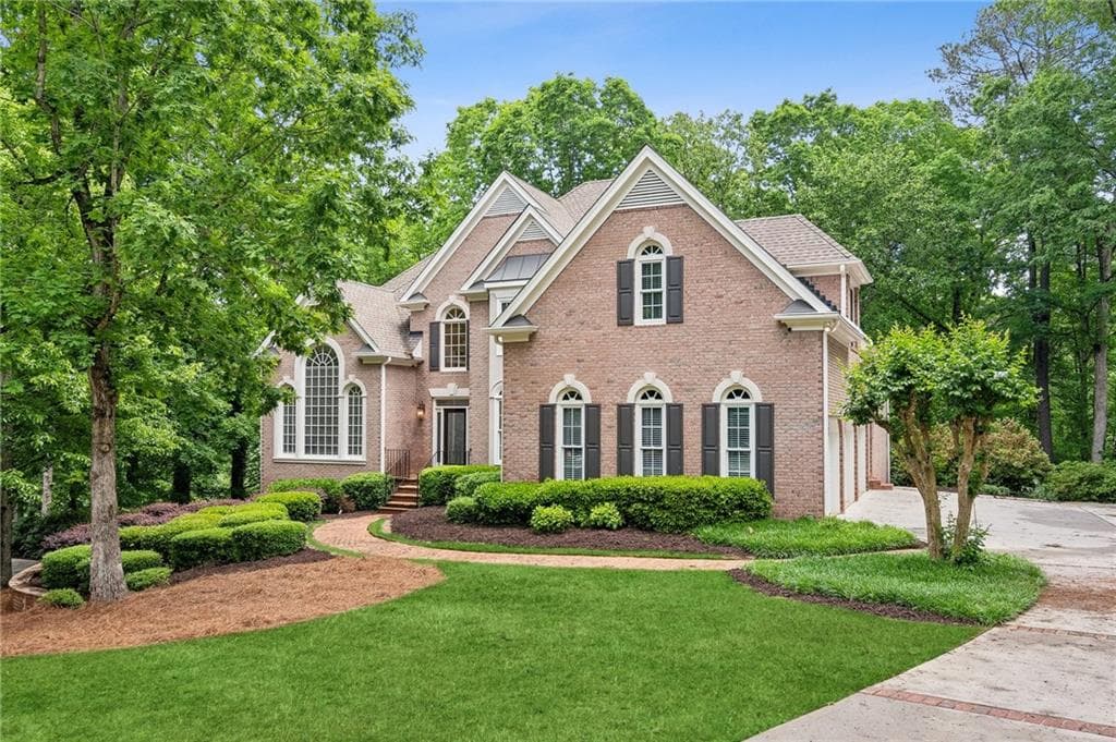 5 bedroom, 5 bathroom single family residence sold at 13290 Providence Lake Drive, Milton, GA 30004