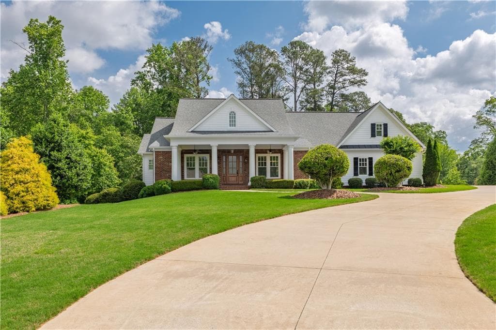 5 bedroom, 5 bathroom, 4,769 sq ft single family residence sold at 100 Ashley Hall Court, Woodstock, GA 30188