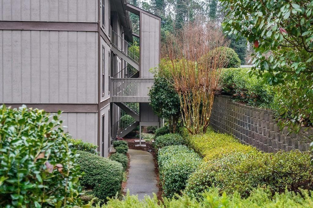 2 bedroom, 2 bathroom condominium sold at 507 Embers Drive, Marietta, GA 30067