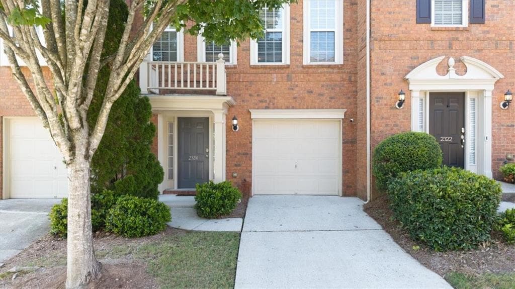 3 bedroom, 4 bathroom, 1,963 sq ft townhouse sold at 2324 Towneheights Terrace 11, Atlanta, GA 30339
