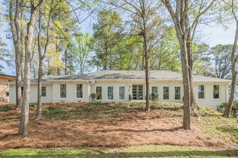 5 bedroom, 6 bathroom single family residence sold at 2729 Ridge Valley Road, Atlanta, GA 30327