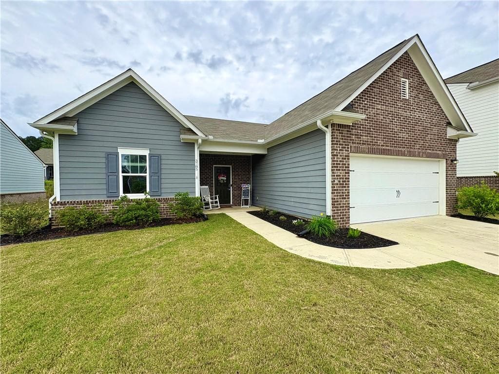 4 bedroom, 3 bathroom, 2,205 sq ft single family residence sold at 3785 Newbury Place Drive, Loganville, GA 30052