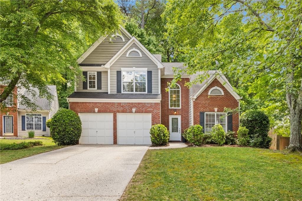 3 bedroom, 3 bathroom single family residence sold at 4025 Lullwater Way, Alpharetta, GA 30004