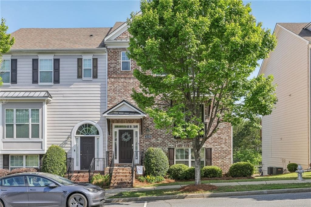1257 Park Pass Way, Suwanee, GA 30024 — most recent listing photo