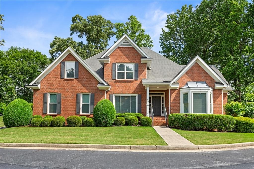 4 bedroom, 3 bathroom single family residence sold at 1740 Manhasset Place, Atlanta, GA 30338