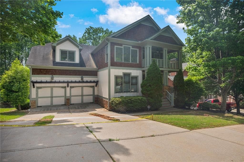 4 bedroom, 3 bathroom, 2,982 sq ft single family residence sold at 2548 Kickerillo Way, Atlanta, GA 30316