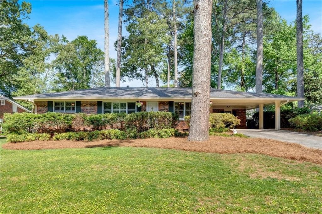 3 bedroom, 2 bathroom single family residence sold at 561 Sybil Lane, Marietta, GA 30067