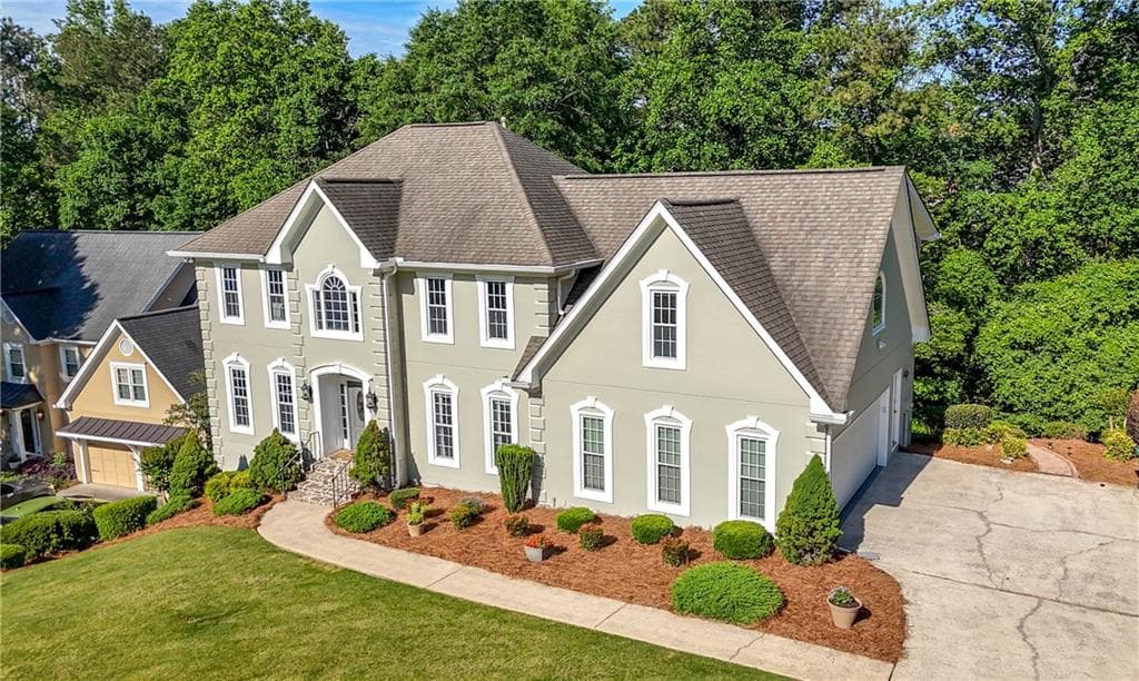 5 bedroom, 4 bathroom single family residence sold at 3330 Arborwoods Drive, Alpharetta, GA 30022