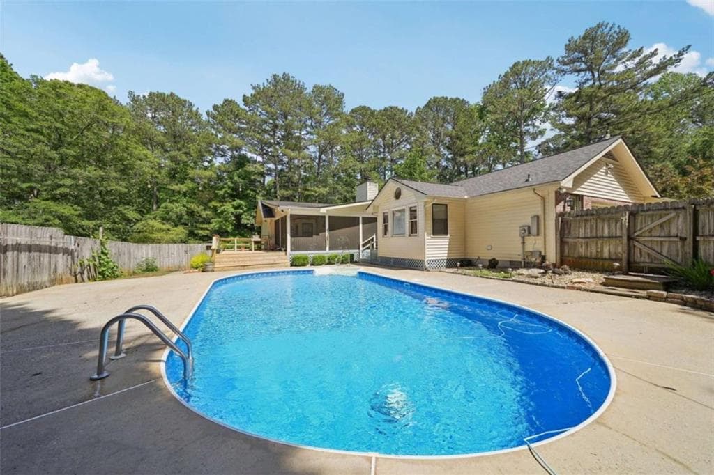 4 bedroom, 3 bathroom single family residence sold at 19 Margrit Court, Stockbridge, GA 30281
