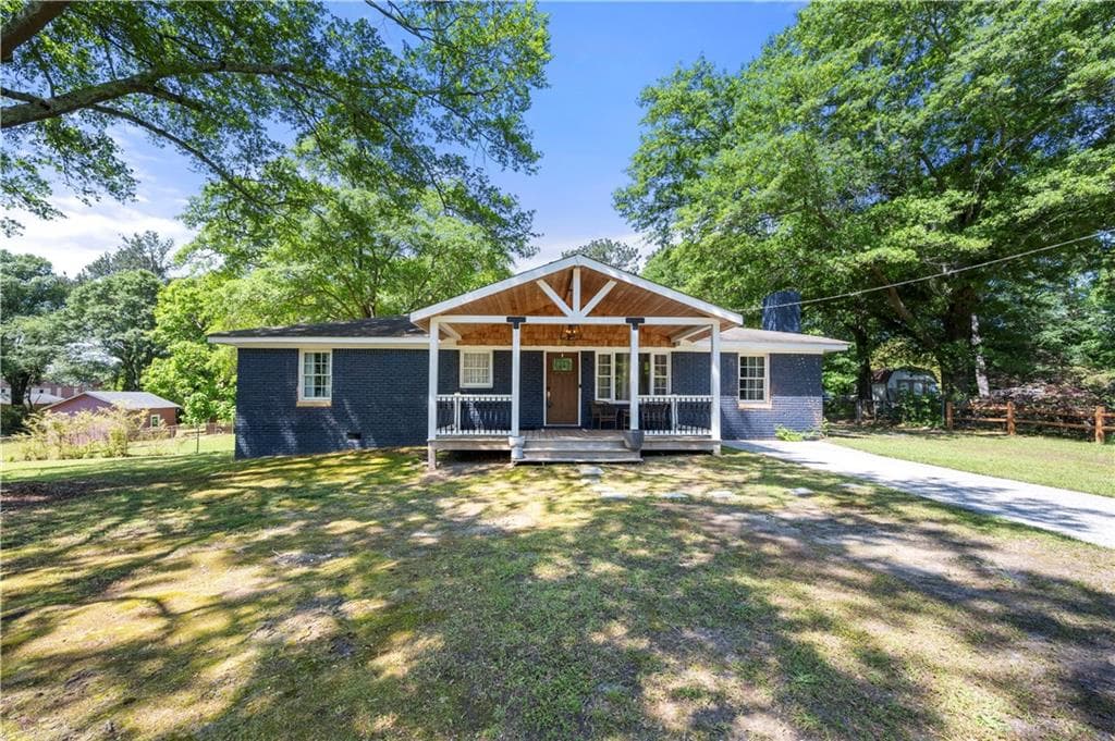 3 bedroom, 2 bathroom, 1,252 sq ft single family residence sold at 3770 Ponderosa Lane, Powder Springs, GA 30127