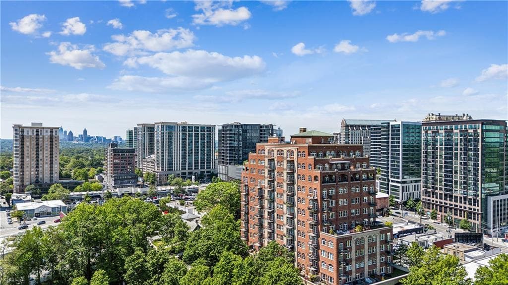 2 bedroom, 2 bathroom, 1,553 sq ft condominium sold at 3180 Mathieson Drive 1001, Atlanta, GA 30305
