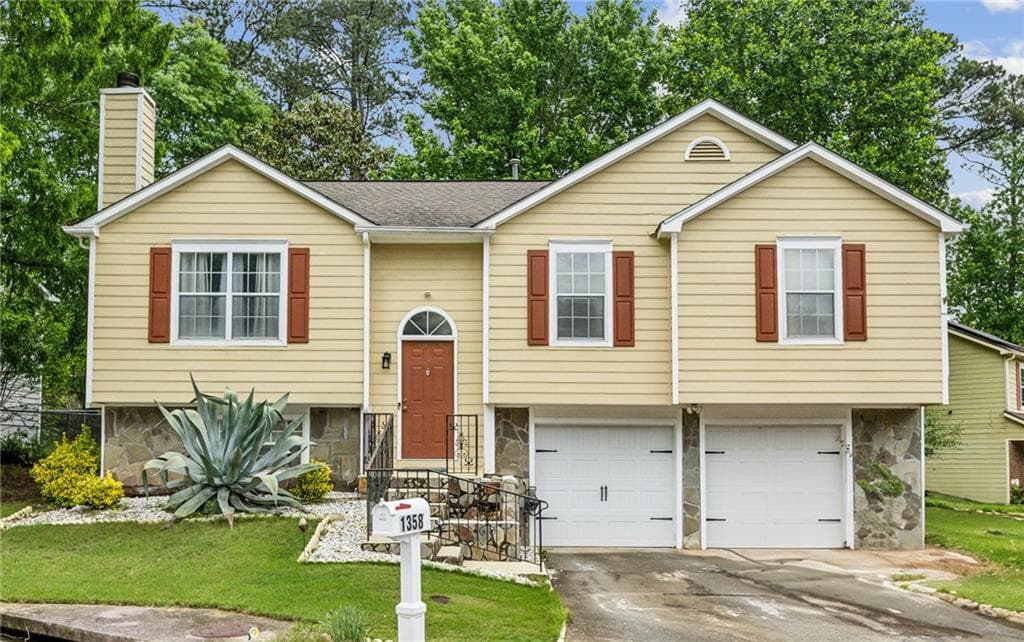 1358 Stoneleigh Way, Stone Mountain, GA 30088 — most recent listing photo