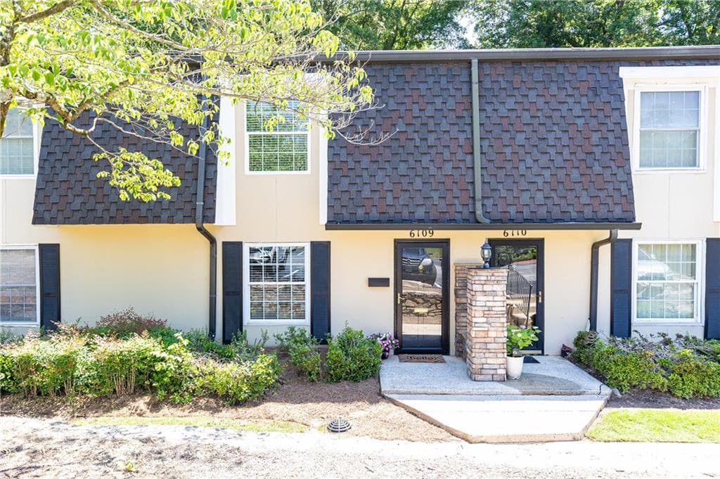 6109 Park Avenue, Atlanta, GA 30342 — most recent listing photo