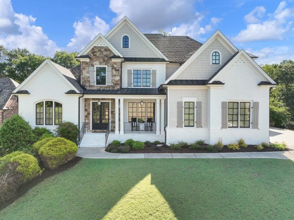 4 bedroom, 4 bathroom single family residence sold at 1963 Skybrooke Lane, Hoschton, GA 30548