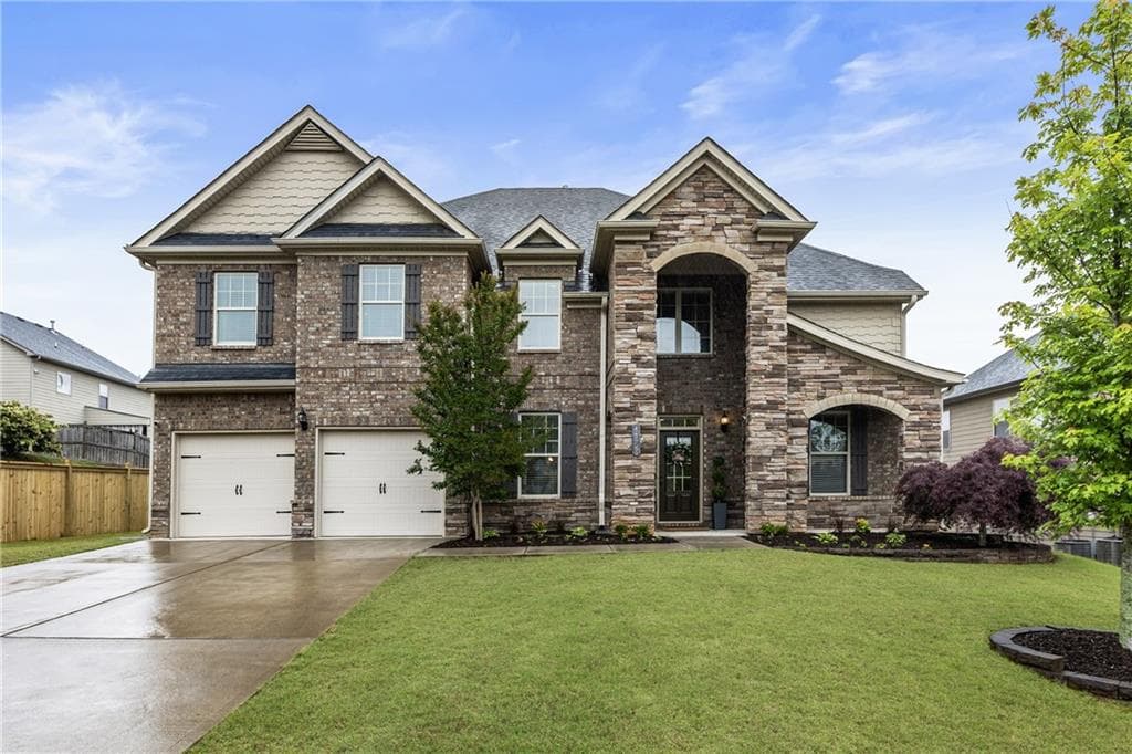 5 bedroom, 4 bathroom single family residence sold at 4375 Mossbrook Circle, Alpharetta, GA 30004