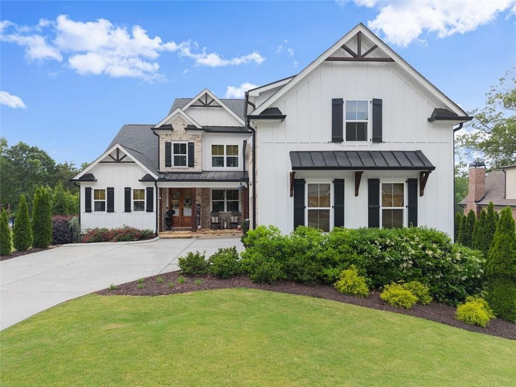 5 bedroom, 4 bathroom, 4,625 sq ft single family residence sold at 2149 Saddle Creek Drive, Jefferson, GA 30549