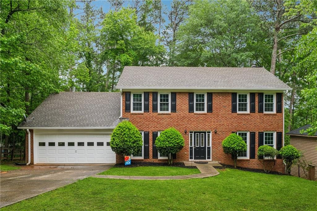 4 bedroom, 3 bathroom single family residence sold at 745 Greenvine Place, Roswell, GA 30076