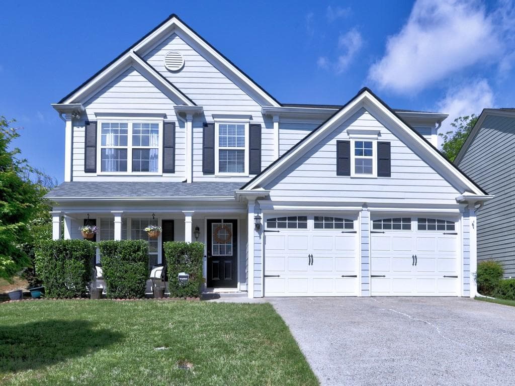 3 bedroom, 3 bathroom single family residence sold at 566 Lullingstone Drive, Marietta, GA 30067