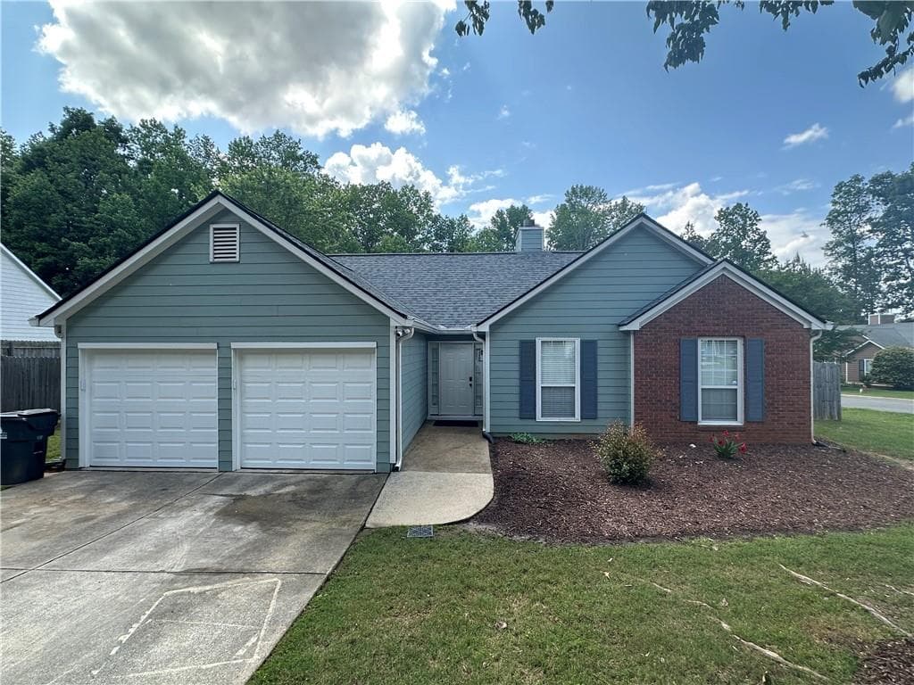 3 bedroom, 2 bathroom single family residence sold at 4811 Lake Park Terrace, Acworth, GA 30101